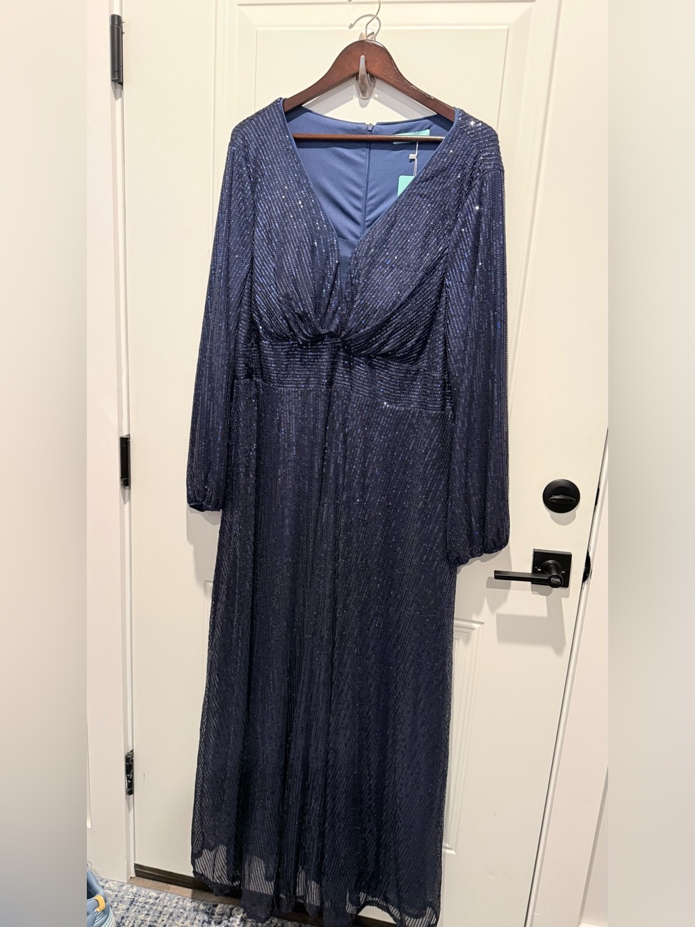 Elegant Navy Long-Sleeve Evening Gown sequins lined 4x